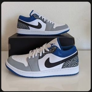 Nike Air Jordan Retro 1 LOW SE True Blue Grey White